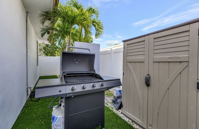 Lynora's Luxe Estate Modern Design - Foto 43