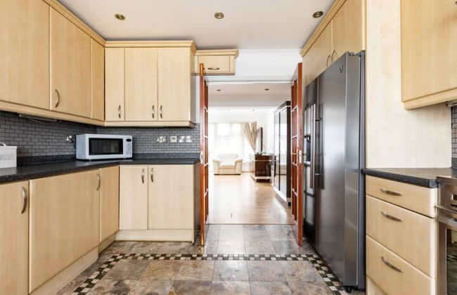 Cosy 3 Bedroom House in Kingston - Foto 8