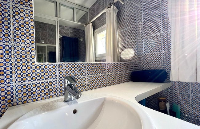 Lovely Holiday Apartment by the sea in Grimaud - Photo 11