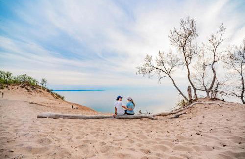 Bass Bay Getaway | Lakefront Family Cottage - Foto 66