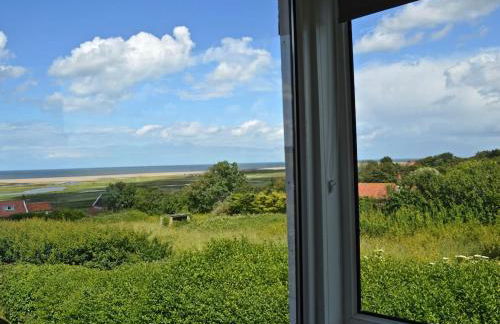 St Nicholas Cottage - Stunning Views! Crabpot Cottages Sheringham - Photo 21
