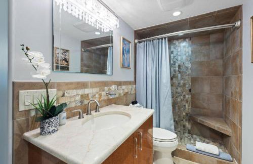 Oceanfront Beach Condo, Pool, Gym, Fishing Surfing - Foto 19