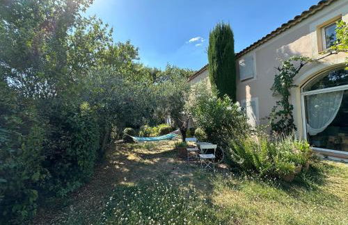 La Maison du Petit Hérisson de 170 m2 avec jardin parking accueil de 6 personnes barbecue - Foto 28