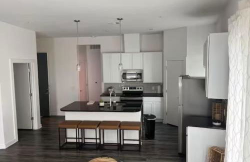 Peaceful Vacation Spot with Modern Touches and Amazing Ambiance - Foto 1