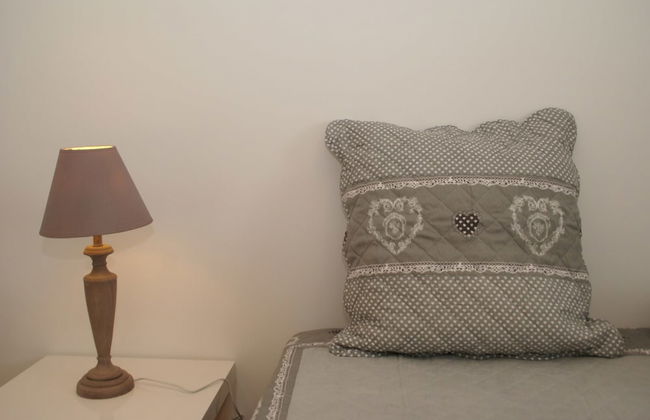 Captivating Holiday Home in Les Vans With Pool - Foto 8