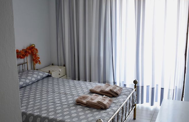 Alkyon Perea Apartments - Foto 1