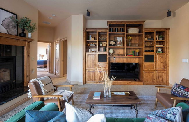 Powell by Avantstay Secluded Home Only 10 Mins From DT Bend w/ Hot Tub - Foto 13