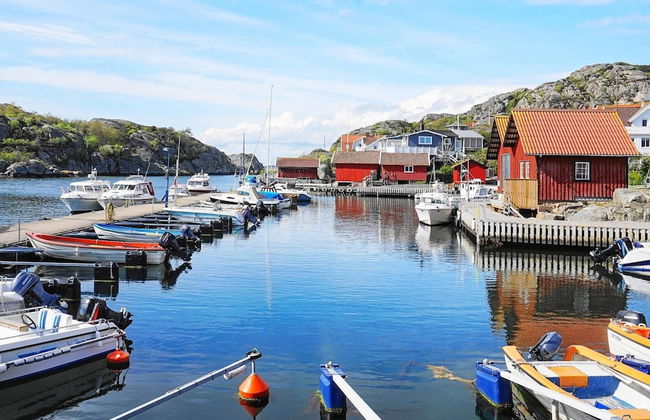 2 Person Holiday Home in Ronnang - Foto 17