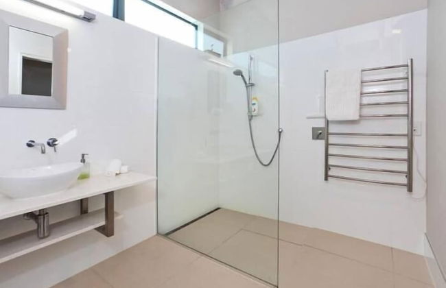 Church Bay Escape - Foto 12