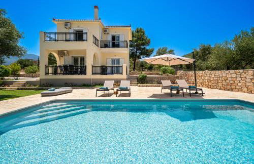 Blue Villa - Photo 1