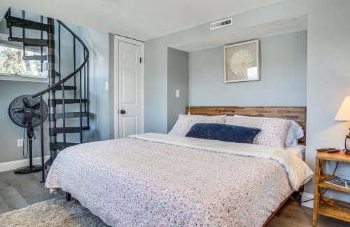 Swim and Fish On-Site! Waterfront Cape Cod Cottage - Foto 6