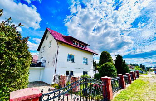 VILLA SUNSHINE "SUNSHINE SUITE" NAD JEZIOREM KOMINEK i WANNA w SALONIE OGRóD BALKON - Foto 3