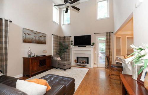 World Cup Stay Near Six Flags & Downtown - Foto 4