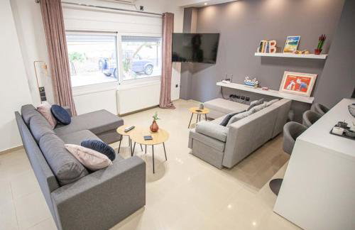 Kalafatis Downtown Apartment - Photo 10