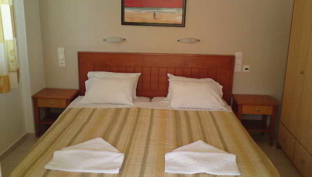 Sunshine Studios & Apartments - Foto 3