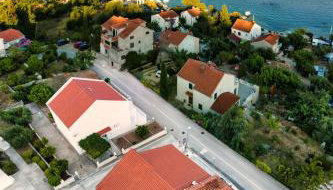 Villa Nika with private heated pool - Foto 2