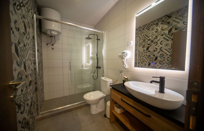 Manoir Apartments - Photo 44