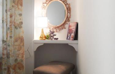 Portico Cozy Home - Photo 45