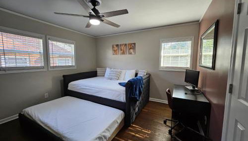 The Rhitreat, 2BR, 10 Min to Downtown & Airport - Foto 3