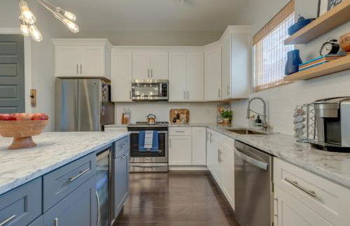 Luxury 3 Bed Close to Downtown - Foto 17