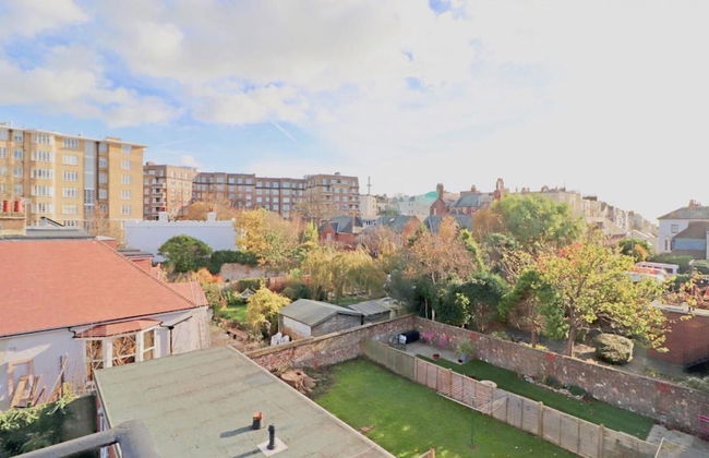 Brunswick Fab Pad - 2 Bedroom 2 Bathroom Garden View Balcony - Foto 21