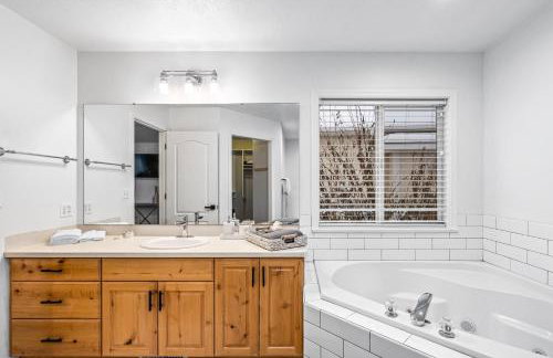 Quiet Comfortable Cliffside Estate near USU - Foto 5