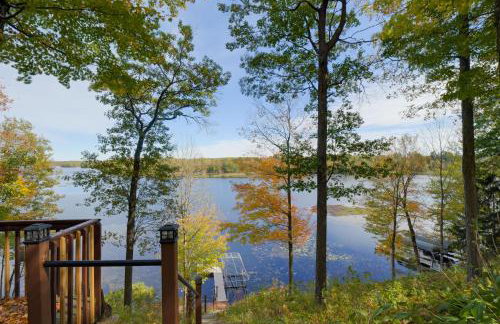 Rice Lake Cabin Retreat with Red Cedar Lake Access! - Foto 38