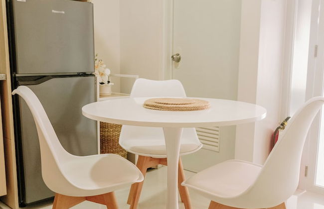 Zen & Minimalist Comfort - Photo 14