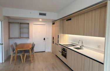 District 225 Miami - Rooftop Pool Gym & City Views - Foto 3