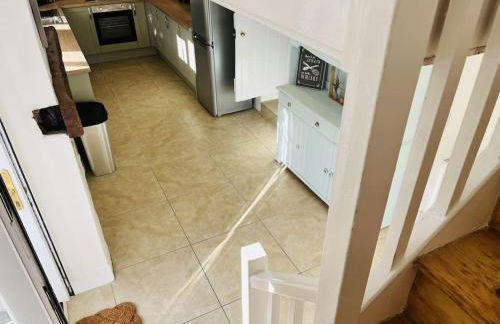 Lovely Cottage with Mountain Views - Foto 25