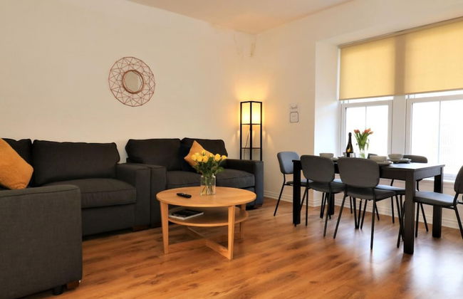 No 9 Bonnet Apartments - 3 Bed - Photo 3