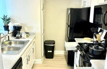 Cozy retreat 1Br 1Ba near hospital and tollway - Foto 14