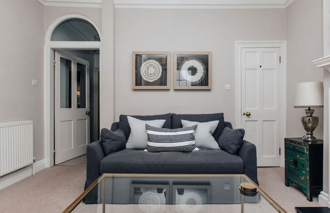 Dolls House - Luxury Townhouse - From 400 Per Night - Foto 18