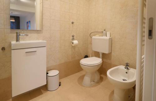 Va Kastav - Photo 33