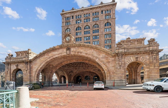 Placemakr Downtown Pittsburgh at The Pennsylvanian - Foto 77