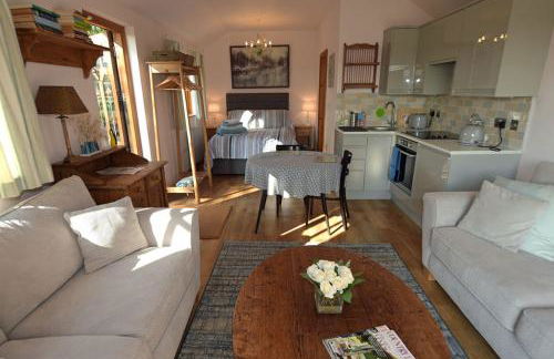 Deer Lodge with a View - Photo 7