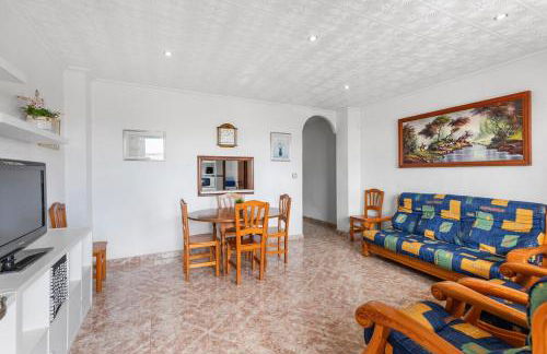 Ground Floor Seaside Residence with AC - Foto 8