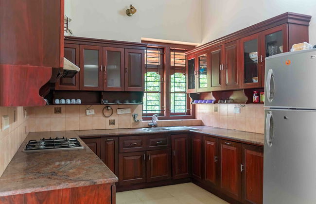 Crystal Homestay by Vista Rooms - Photo 10