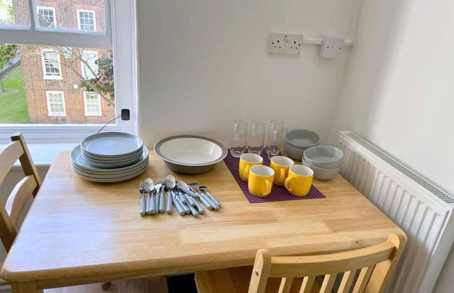 2-bed Apartment in Central London off Edgware Rd - Photo 12