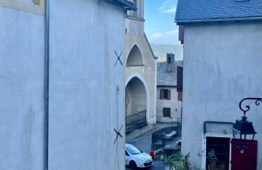 T2 rénové avec terrasse au cœur des Cévennes - Foto 2