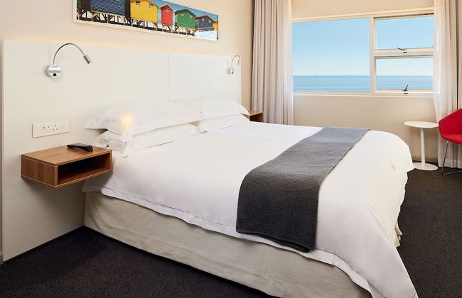 First Group Riviera Suites - Photo 12