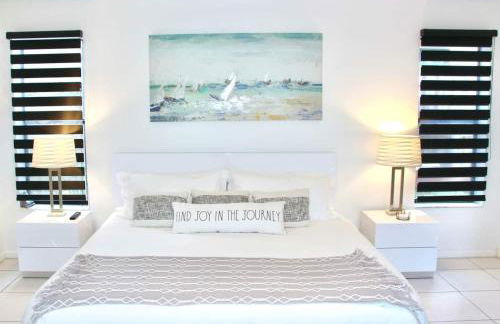 Lux House Heated Spa & Free Boat Tour! - Foto 43