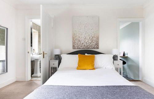 The Green Views Apartment Contractors, Families, Travel - Foto 8