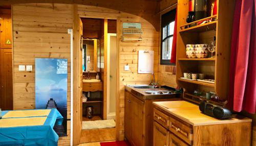 Millygite roulotte - 4 seasons Chalet-on-wheels - Photo 5