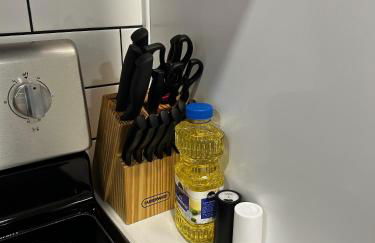 Studio near Downtown, Airport, stadiums, light rail, train - Foto 22