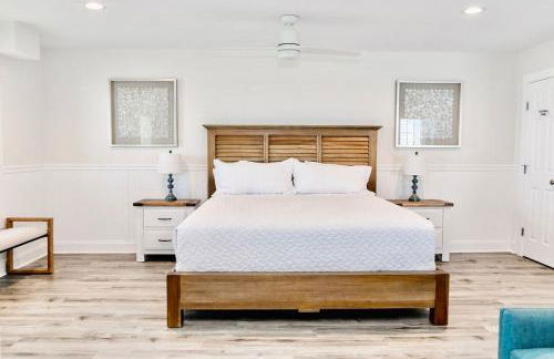 Adjacent 1st Floor 1007 Queen & 1008 King - Photo 18