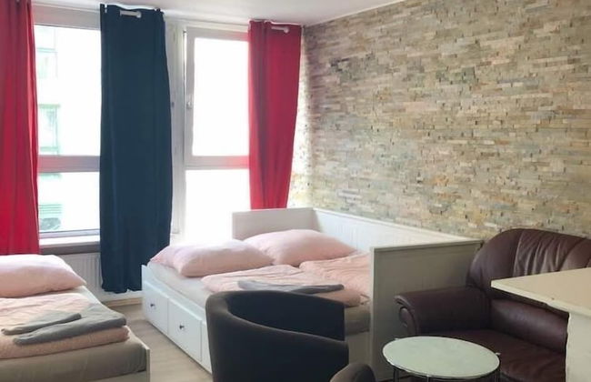 Friesenwall Centrum 5 min to Mainstation - Foto 1