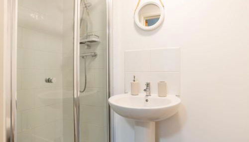 Chalet Lodge 2 by Interhome - Foto 5