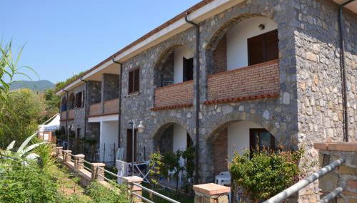 Residence Le Palme - Appartamenti sul mare - Spiaggia tra Palinuro e Caprioli - Foto 2