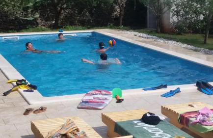 Mala kuća sa velikim grijanim bazenom ANTONIO - Foto 7